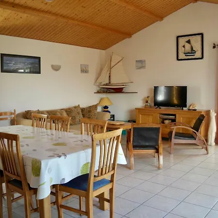 Holiday home 800m De La - Maison 6 Adultes - 2 Enfants *