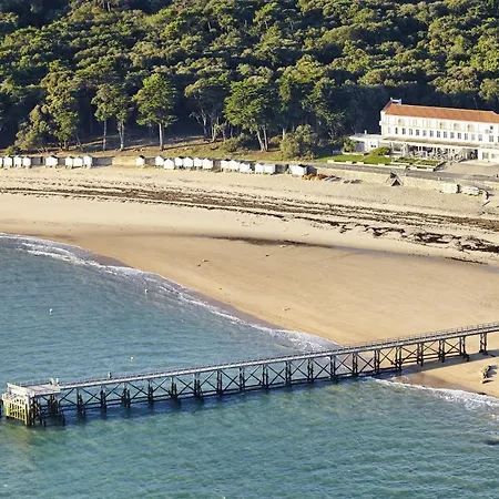 800m De La - Maison 6 Adultes - 2 Enfants *